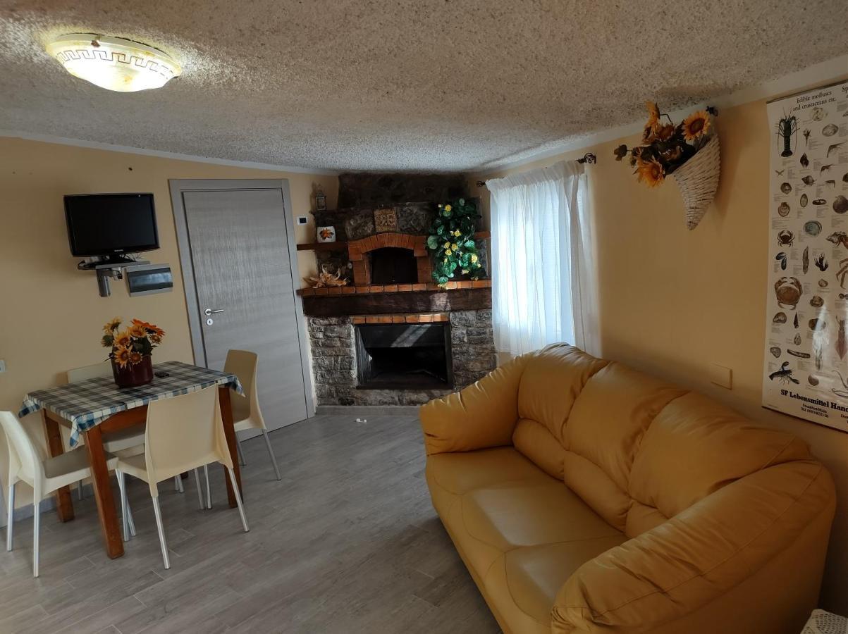 Il Cerseto Apartment Santa Domenica Talao Ngoại thất bức ảnh